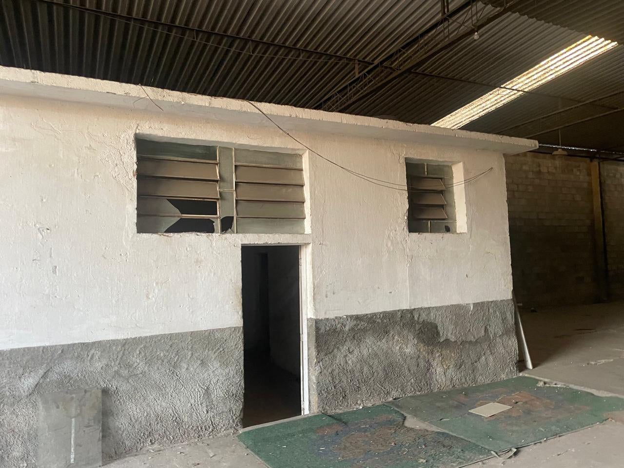 Galpão Vigário Geral 400m²