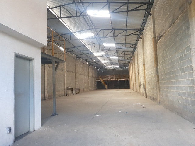 Galpão Em Jardim América , Rod Pres. Dutra e Av Brasil RJ 550m²