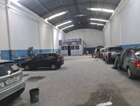 Galpão Av Brasil,  Parada de Lucas,  RJ 750m² -