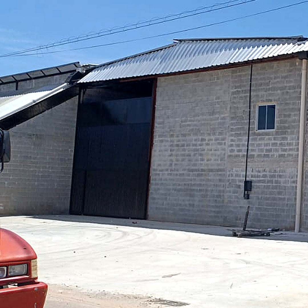 Galpão - Duque de Caxias - Rod. Washington Luiz e Arco Metropolitano 900 mt2